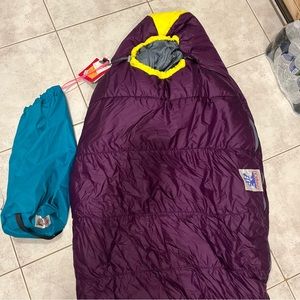 Caribou Brand Primaloft Sleeping Bag Mummy Purple Camping